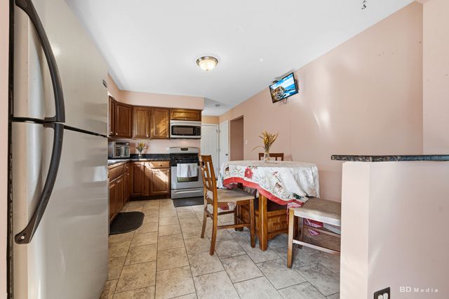 17554 Cypress Avenue, Country Club Hills, IL 60478