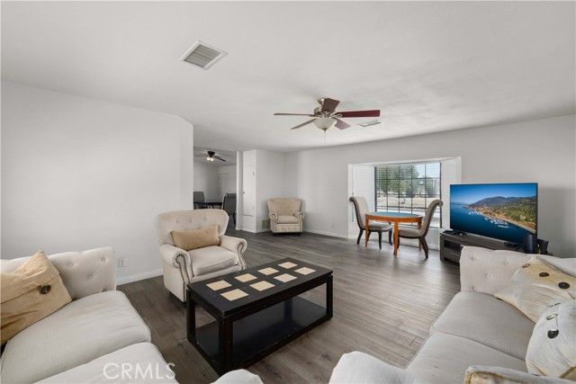 38617 95th Street, Palmdale, CA 93591