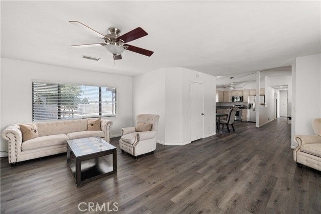 38617 95th Street, Palmdale, CA 93591