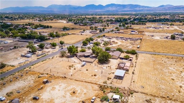 38617 95th Street, Palmdale, CA 93591