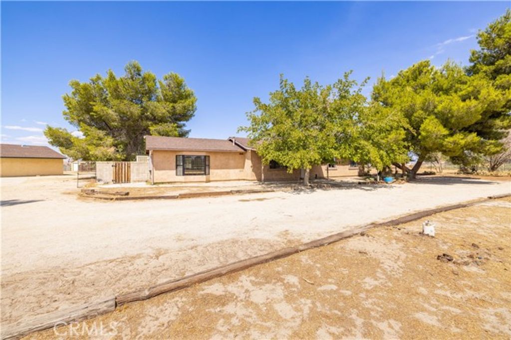 38617 95th Street, Palmdale, CA 93591