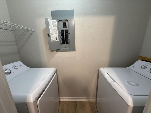 260 El Dorado Boulevard 1002, Houston, TX 77598