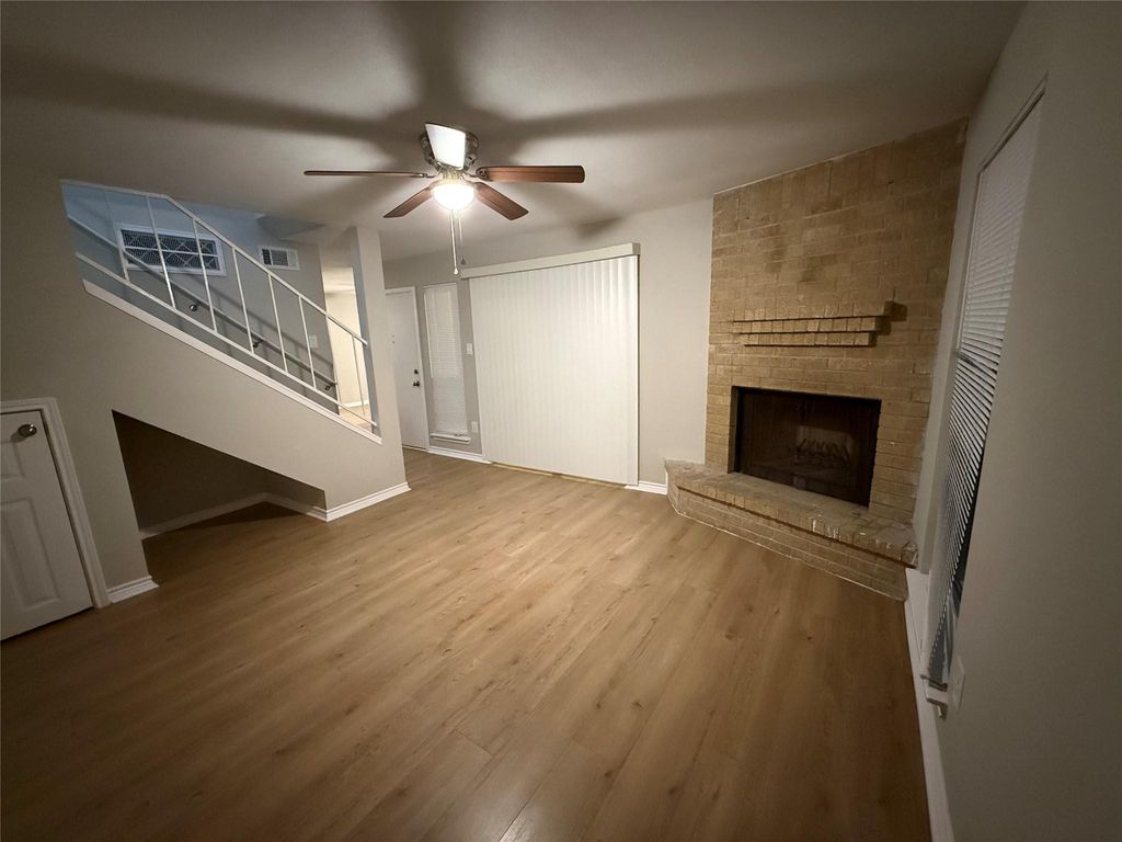 260 El Dorado Boulevard 1002, Houston, TX 77598