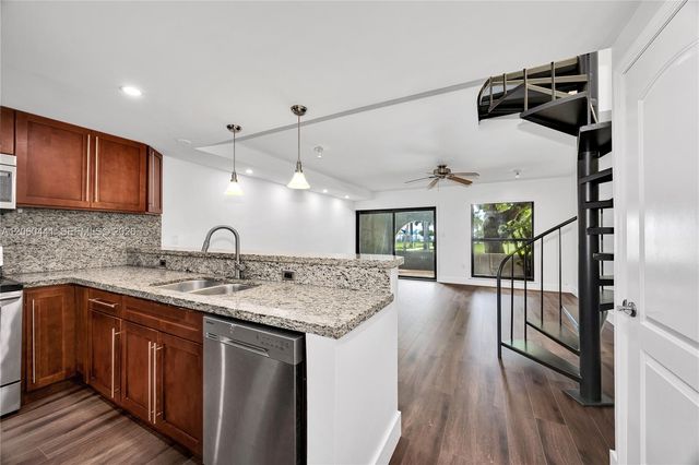3808 NE 6th Ave 1, Miami, FL 33137