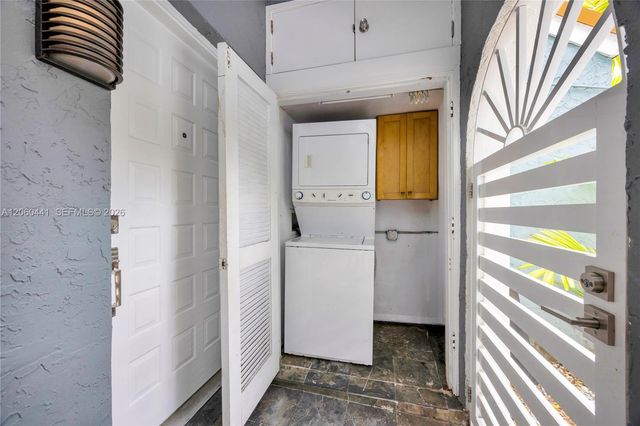 3808 NE 6th Ave 1, Miami, FL 33137