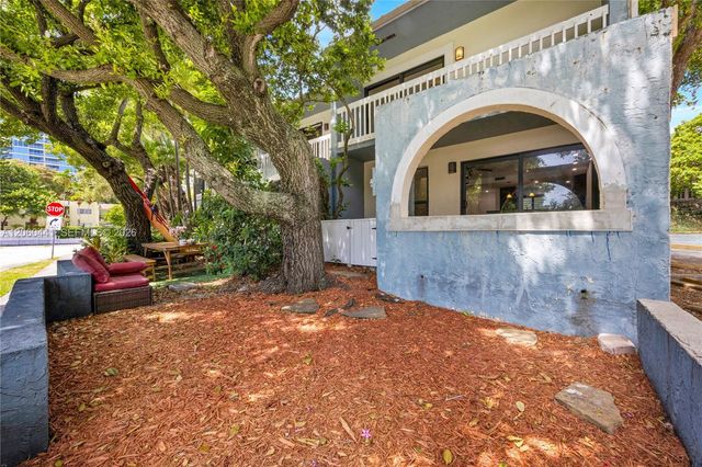 3808 NE 6th Ave 1, Miami, FL 33137