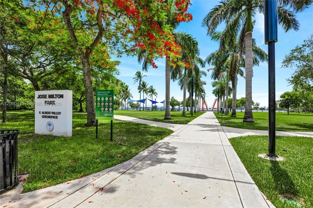 3808 NE 6th Ave 1, Miami, FL 33137