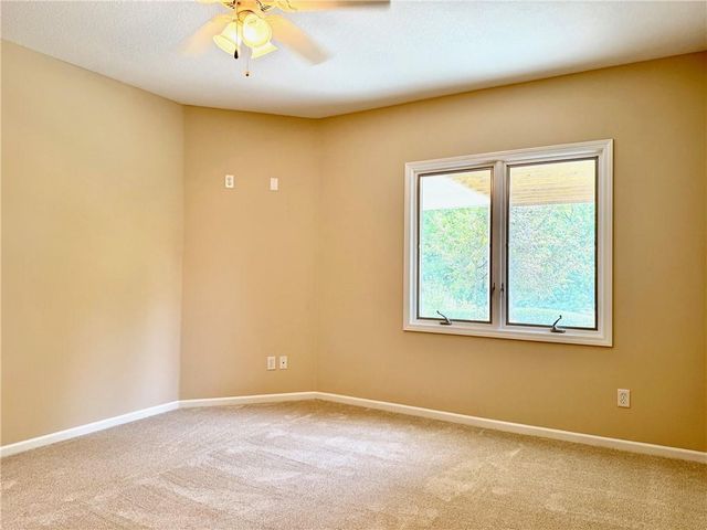 1564 Fountain Drive, Lawrence, KS 66047