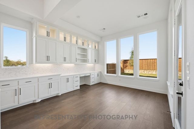 4104 Meander Way, Celina, TX 75078