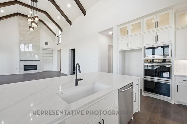 4104 Meander Way, Celina, TX 75078