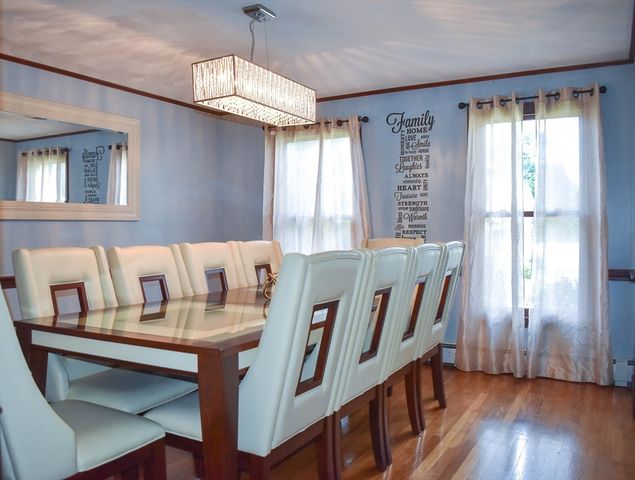 67 Bernice Ave, Leominster, MA 01453