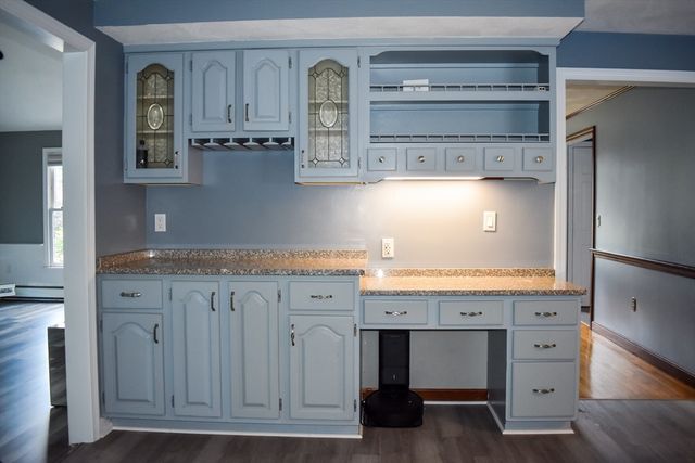 67 Bernice Ave, Leominster, MA 01453