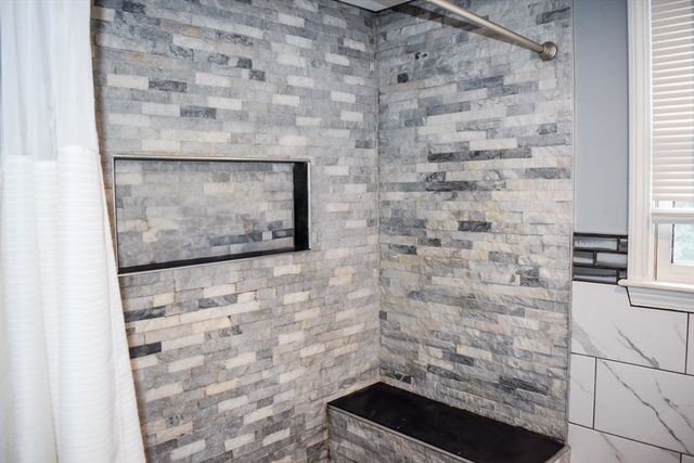 67 Bernice Ave, Leominster, MA 01453