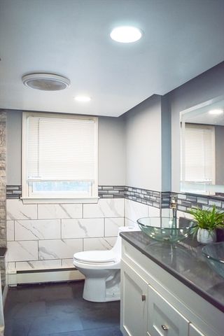 67 Bernice Ave, Leominster, MA 01453