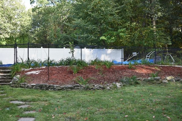 67 Bernice Ave, Leominster, MA 01453