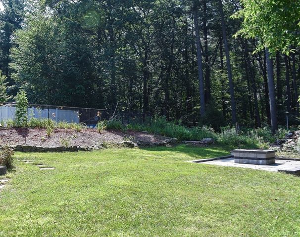 67 Bernice Ave, Leominster, MA 01453