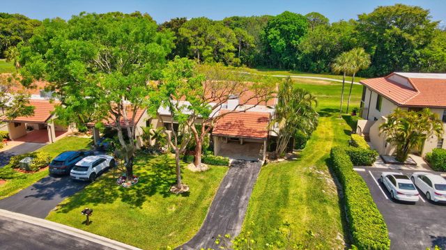 21922 Cypress Drive 37b, Boca Raton, FL 33433