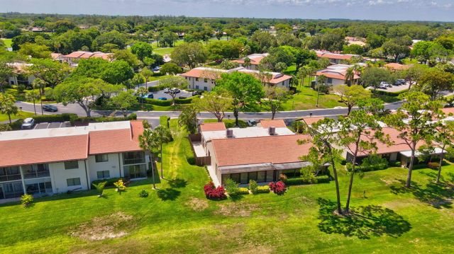 21922 Cypress Drive 37b, Boca Raton, FL 33433