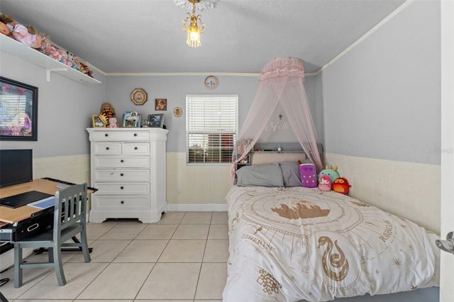 7300 11TH AVENUE N, St Petersburg, FL 33710