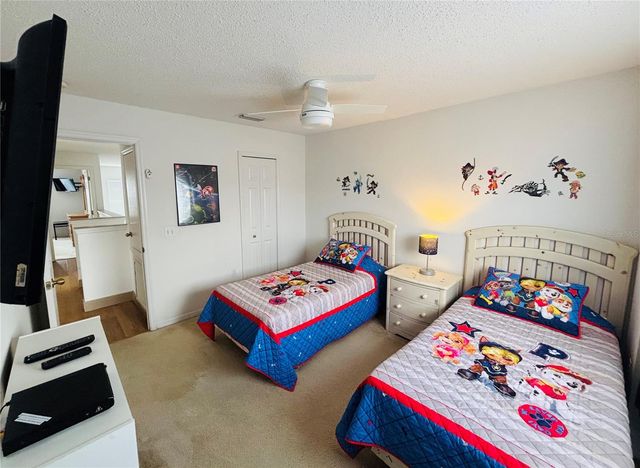 936 LAKE BERKLEY DRIVE, Kissimmee, FL 34746