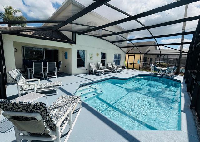 936 LAKE BERKLEY DRIVE, Kissimmee, FL 34746