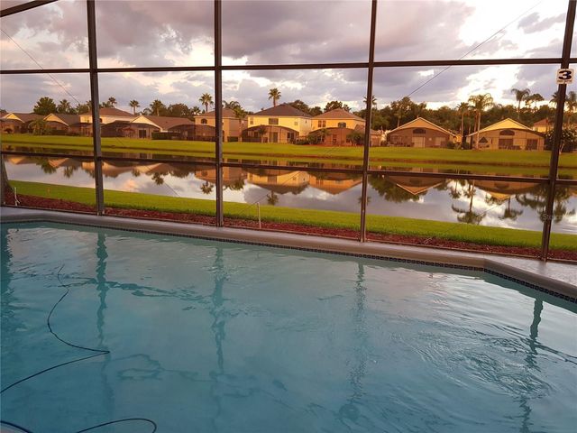 936 LAKE BERKLEY DRIVE, Kissimmee, FL 34746