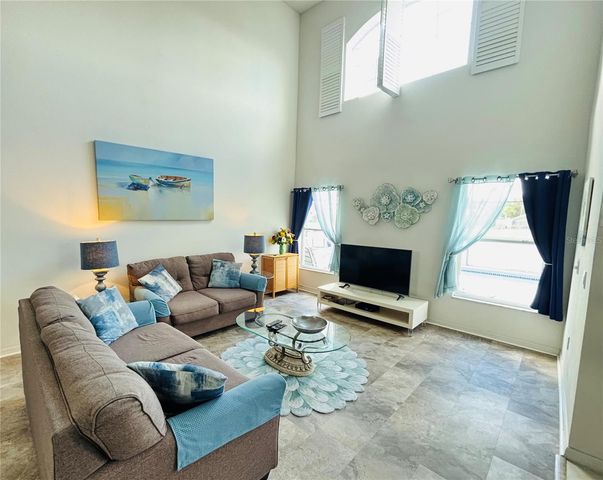 936 LAKE BERKLEY DRIVE, Kissimmee, FL 34746