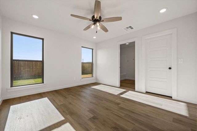 2406 Helena Avenue, Lubbock, TX 79407
