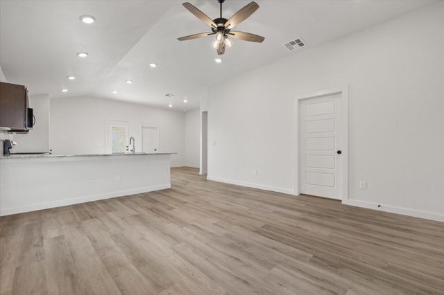 2406 Helena Avenue, Lubbock, TX 79407