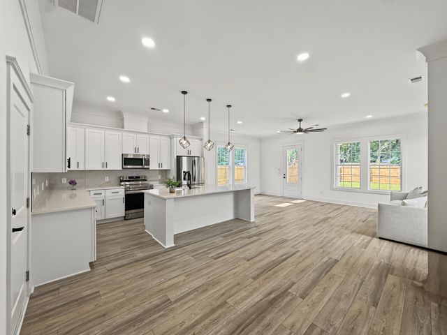 1920 Clifton Street, North Charleston, SC 29406