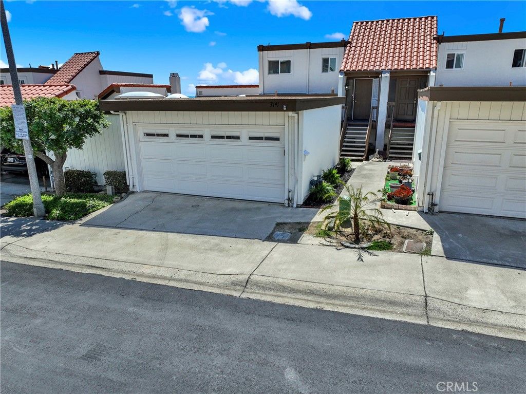 Image 2 of property listing at 3741 Calle Casino, San Clemente, CA 92673