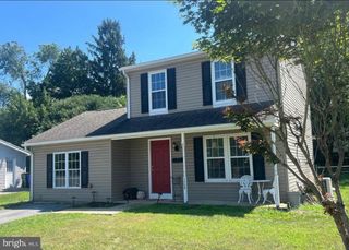 1113 GREEN LN, Hagerstown, MD 21742