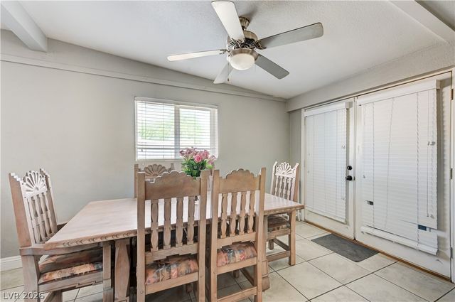 2829 Emmons Avenue, North Las Vegas, NV 89030