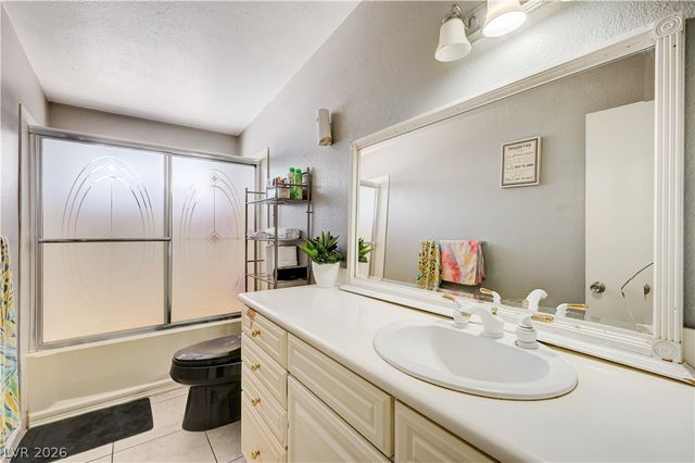 2829 Emmons Avenue, North Las Vegas, NV 89030