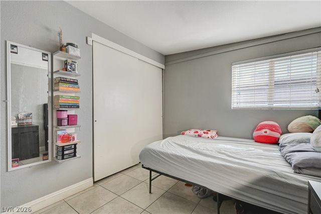 2829 Emmons Avenue, North Las Vegas, NV 89030