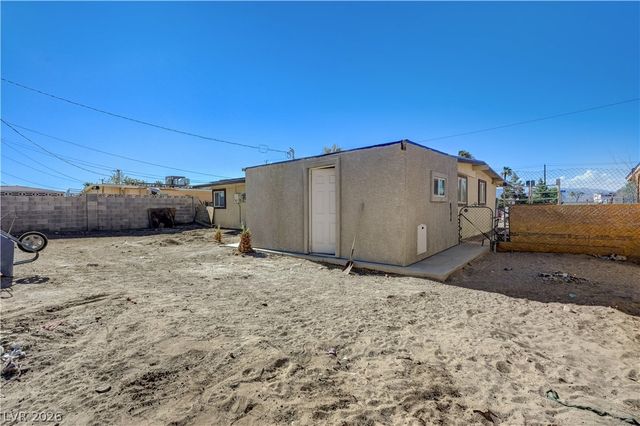 2829 Emmons Avenue, North Las Vegas, NV 89030