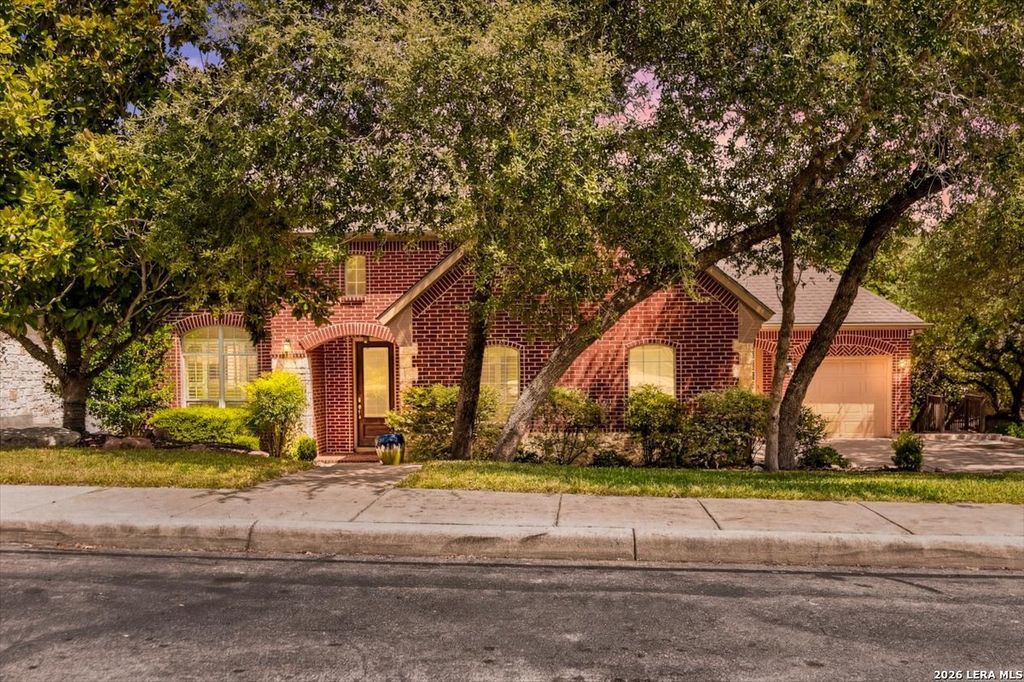162 Yaupon Trl, San Antonio, TX 78256