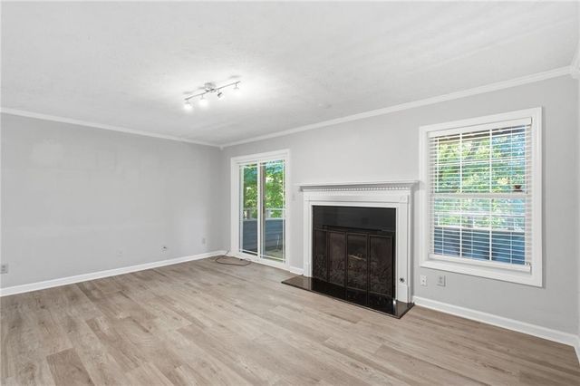 1348 N Crossing Drive, Atlanta, GA 30329