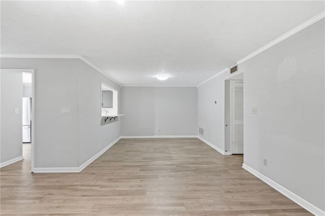 1348 N Crossing Drive, Atlanta, GA 30329