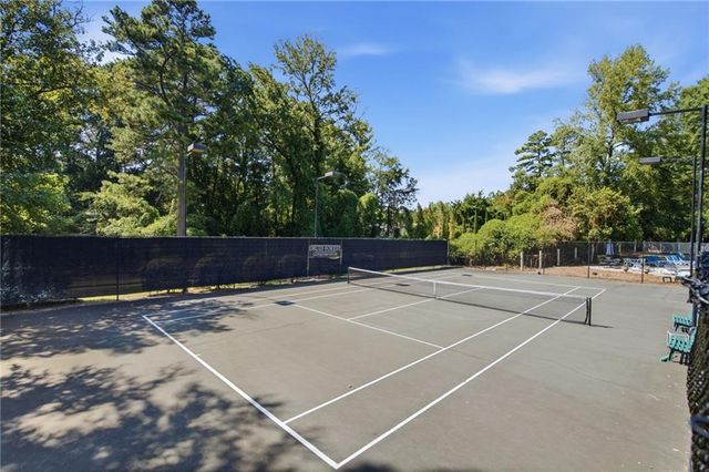 1348 N Crossing Drive, Atlanta, GA 30329