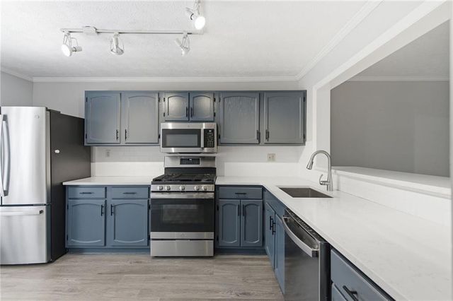 1348 N Crossing Drive, Atlanta, GA 30329