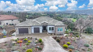 6403 Caddie Ct, Auburn, CA 95602
