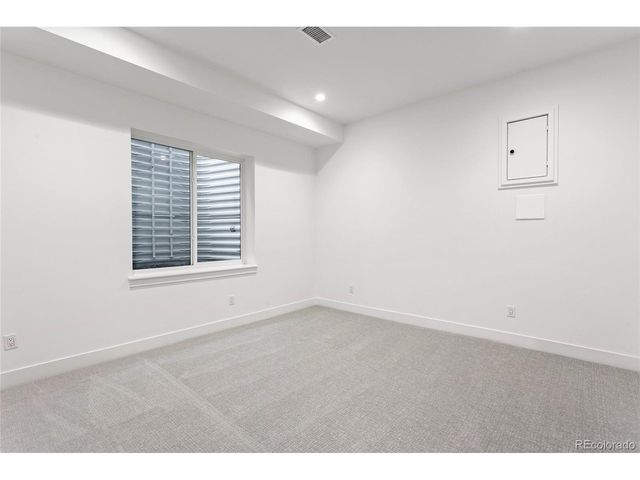 21 S Jackson St, Denver, CO 80209