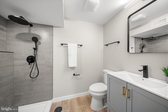 4933 38TH AVE, Hyattsville, MD 20782