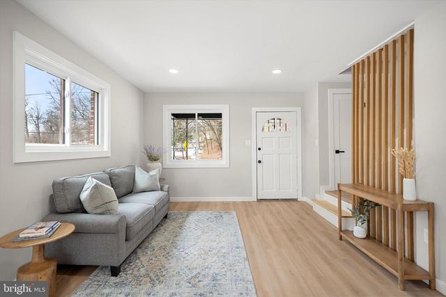 4933 38TH AVE, Hyattsville, MD 20782