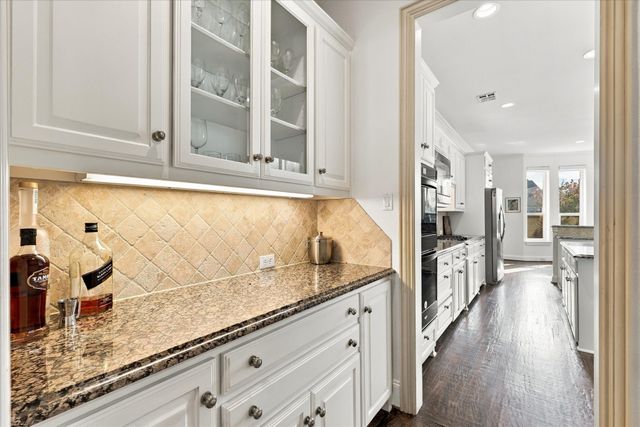 614 Castle Creek Drive, Coppell, TX 75019