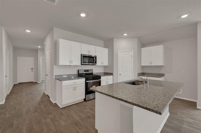 322 HODGES ST, Maxwell, TX 78656