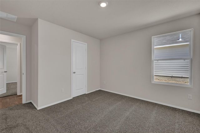 322 HODGES ST, Maxwell, TX 78656