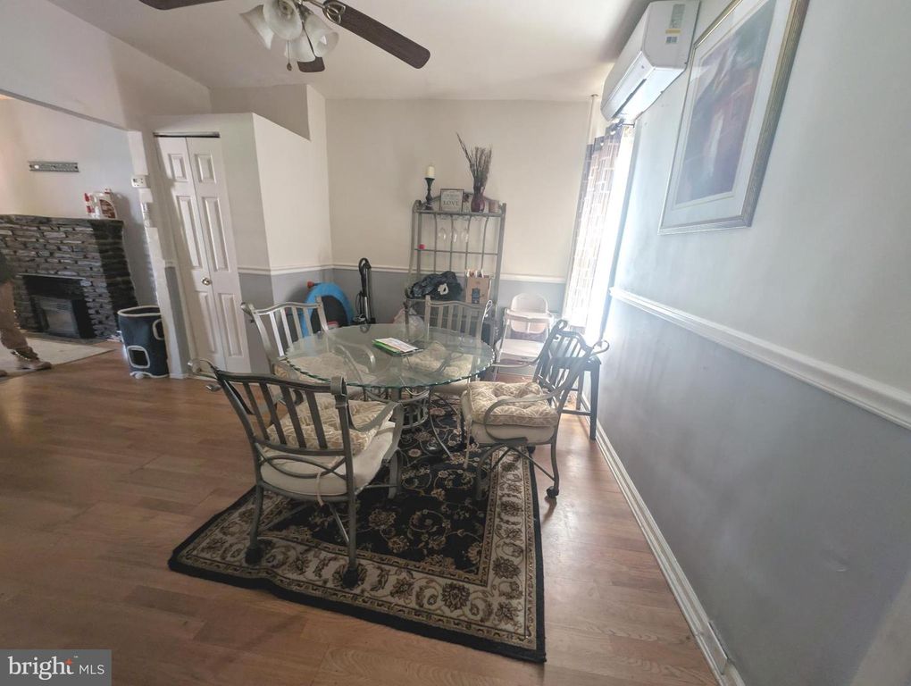 Image 5 of property listing at 3313 BRIGHTON ST, Baltimore, MD 21216