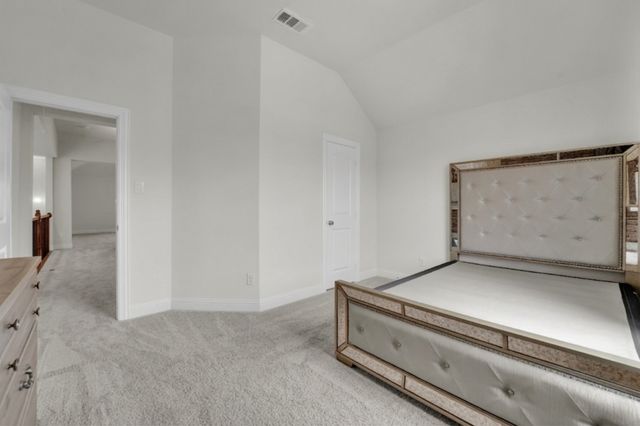 345 Twin Creeks Drive, Garland, TX 75040